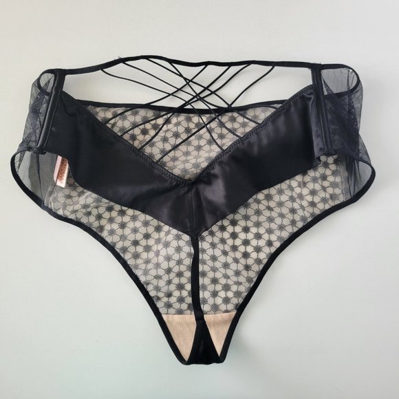 Victoria's Secret Very Sexy High Waist Black Fishnet Thong Panty Medium NWT - Picture 3 of 8